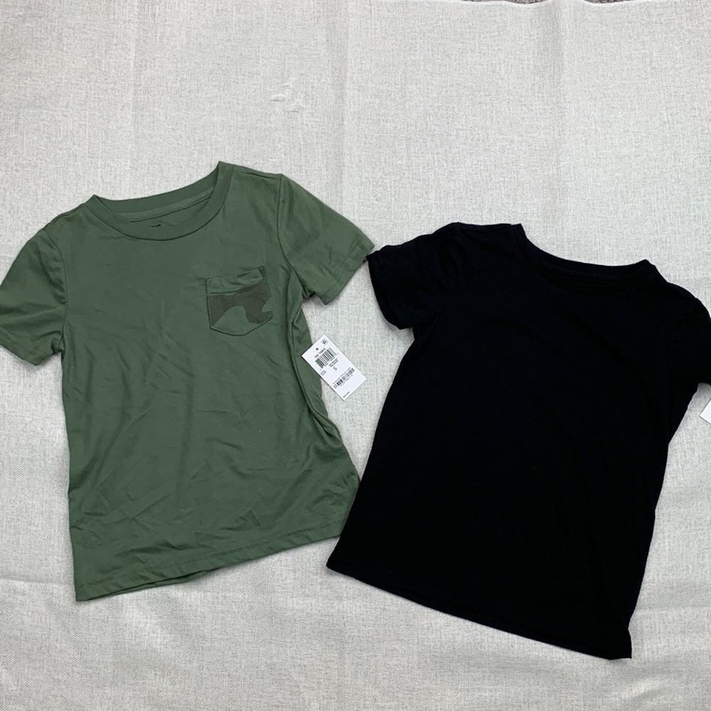 Epic Threads Kids Short Sleeve Tees - 2 pieces Size 5